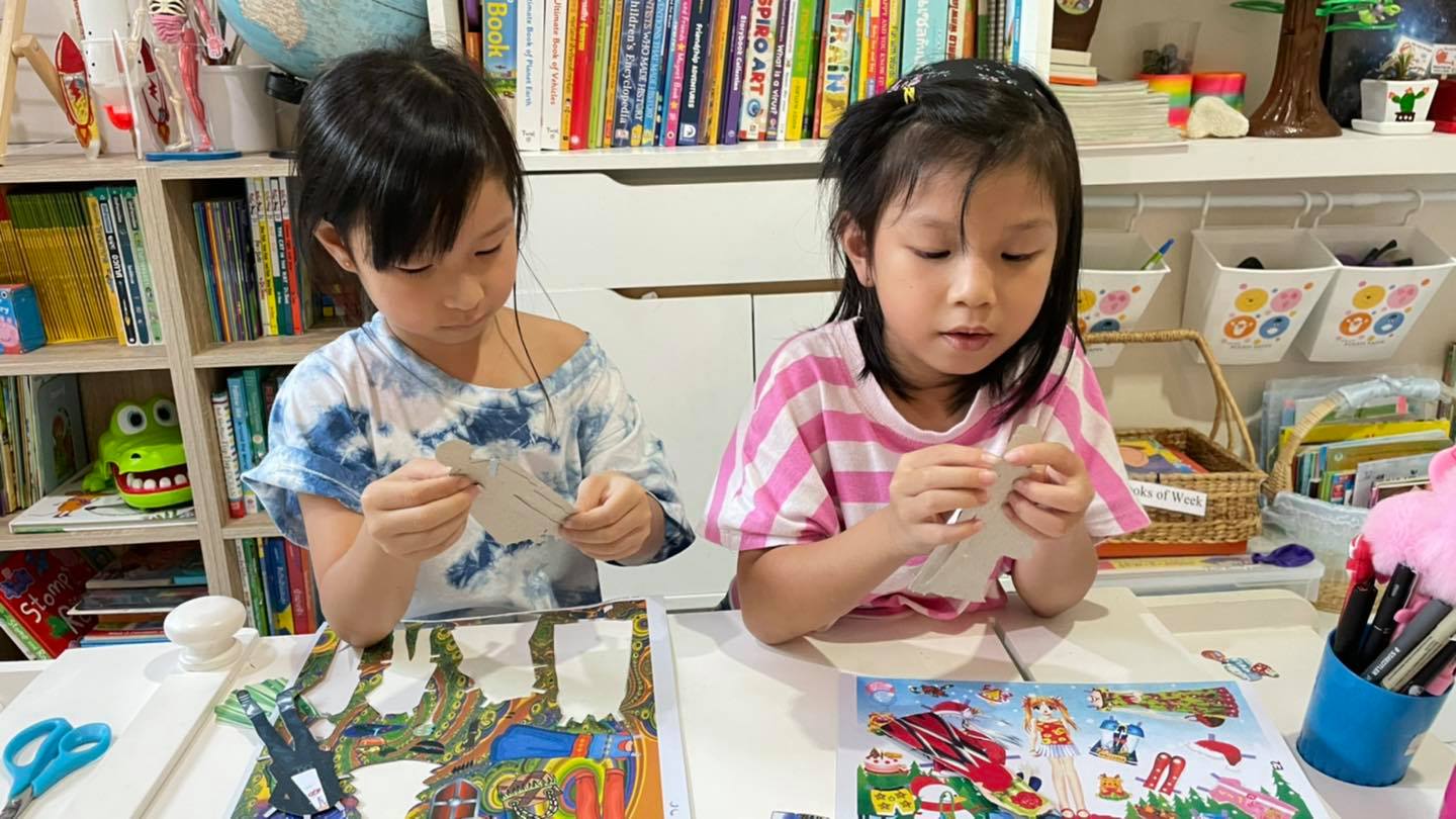 ✦ ตุ๊กตากระดาษโบราณ ✦ ตุ๊กตากระดาษโบราณ