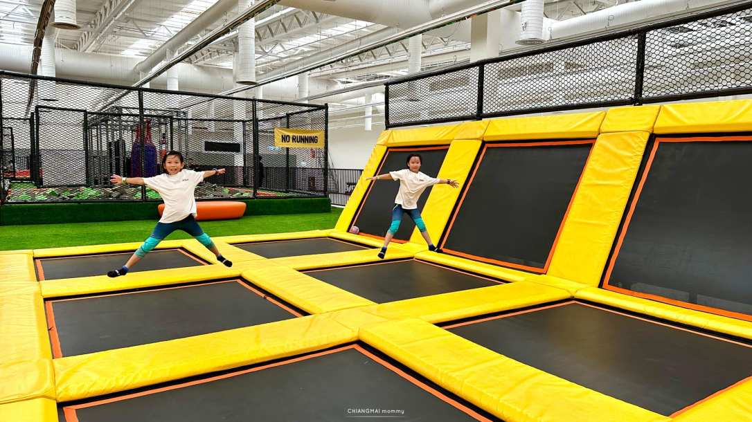 50 FLY Trampoline Club