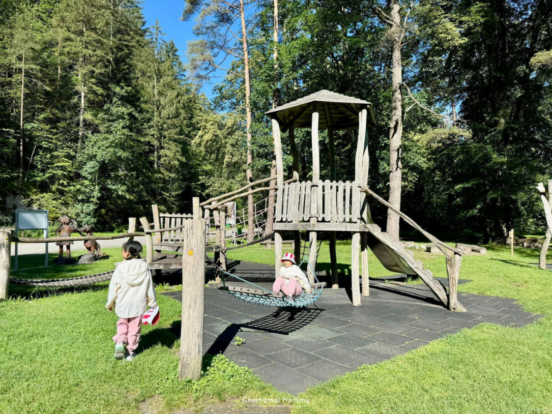 Aareschlucht Playground